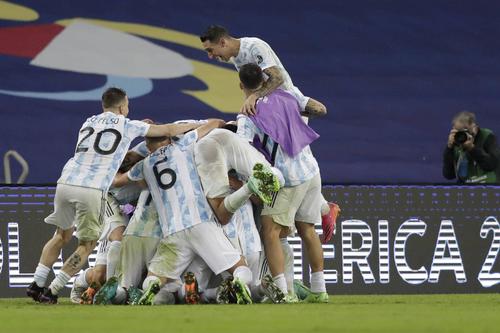 阿根廷对巴西1-0全场回放