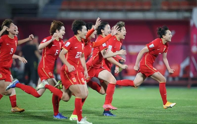 中国女足半场8比0蒙古女足的相关图片